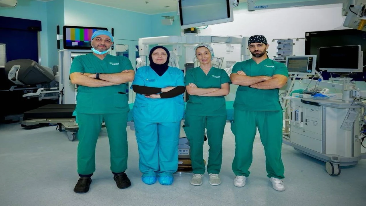 نجاح المجمع الطبي في دبي بإجراء جراحة روبوتية لاستئصال الرحم